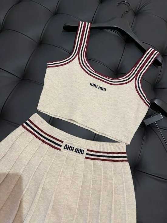 Women's MIUMIU Knitted Set: Vest & Mini Skirt — Size M - Picture 10 of 10